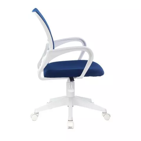 Кресло Brabix "Fly MG-396W" с подлокотниками пластик белый сетка темно-синее