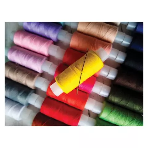 Набор швейных ниток 24 цвета по 150 м. в тубе 40 ЛШ Остров cокровищ