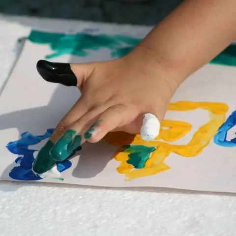Краски пальчиковые для малышей от 1 года КЛАССИКА 12 цветов по 40 мл. Brauberg Kids
